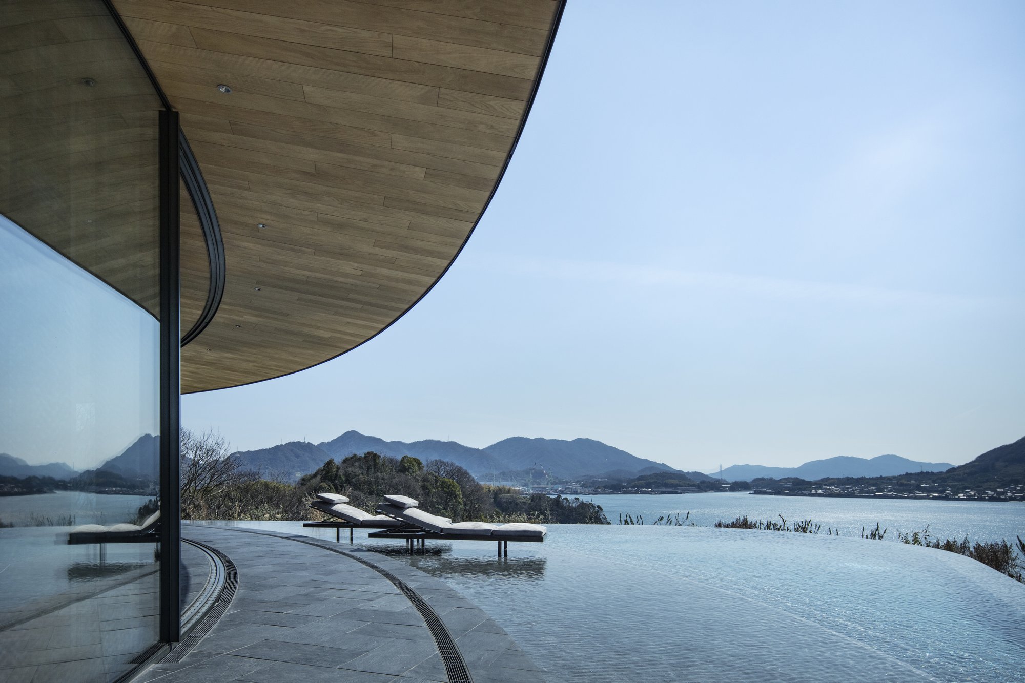 NOT A HOTEL SETOUCHI ヴィラ外観